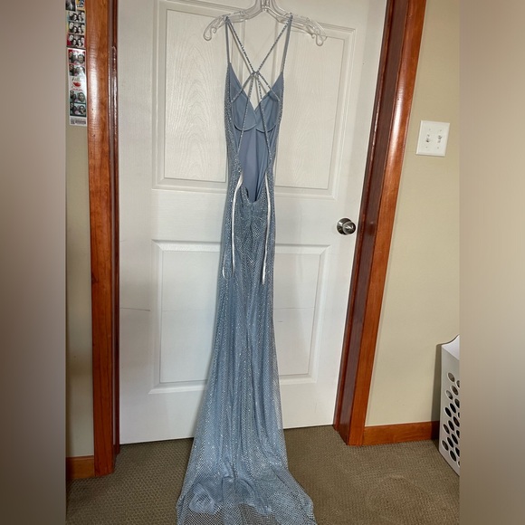 Dresses & Skirts - Prom dress
